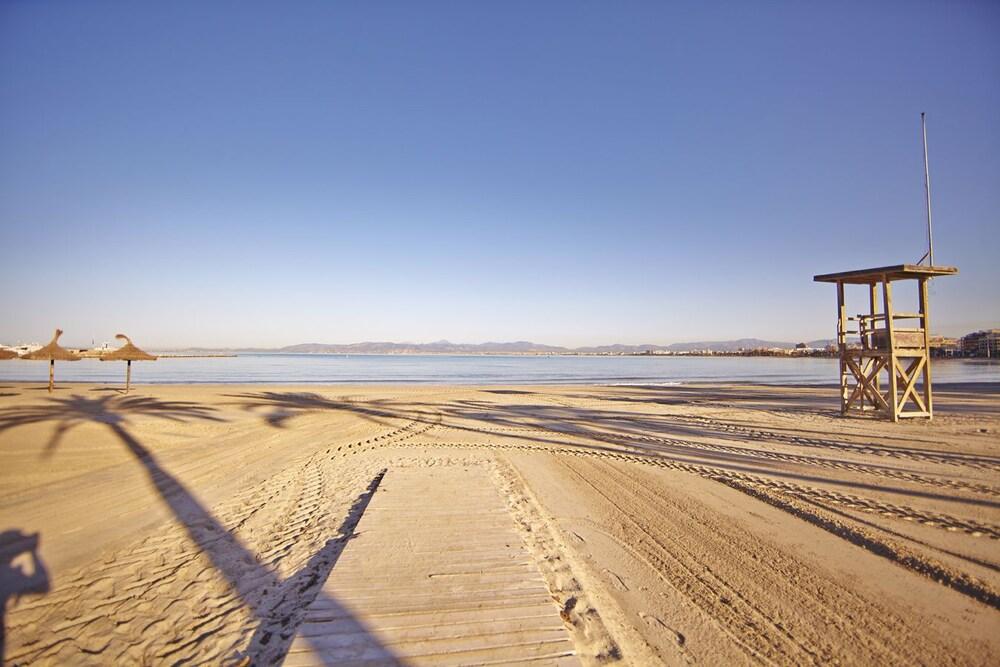 Sahara Nubia Gobi Hotel Ses Cadenes Bagian luar foto La Pineda de la Selva